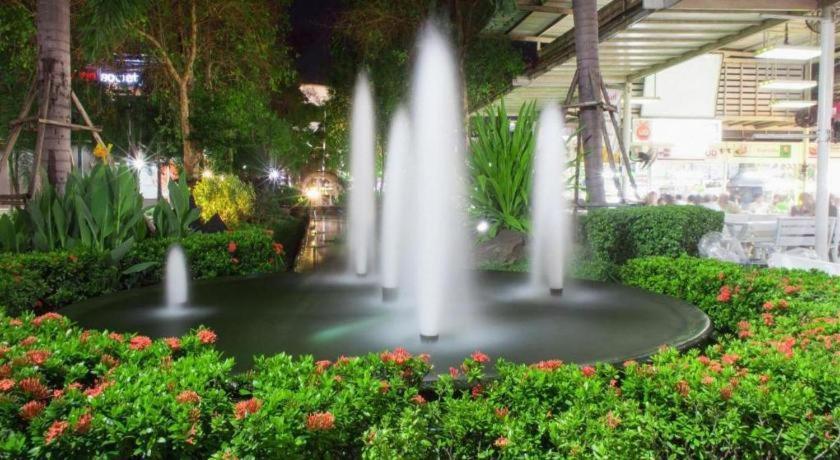 Udtel Boutique Hotel Udonthani Exteriör bild